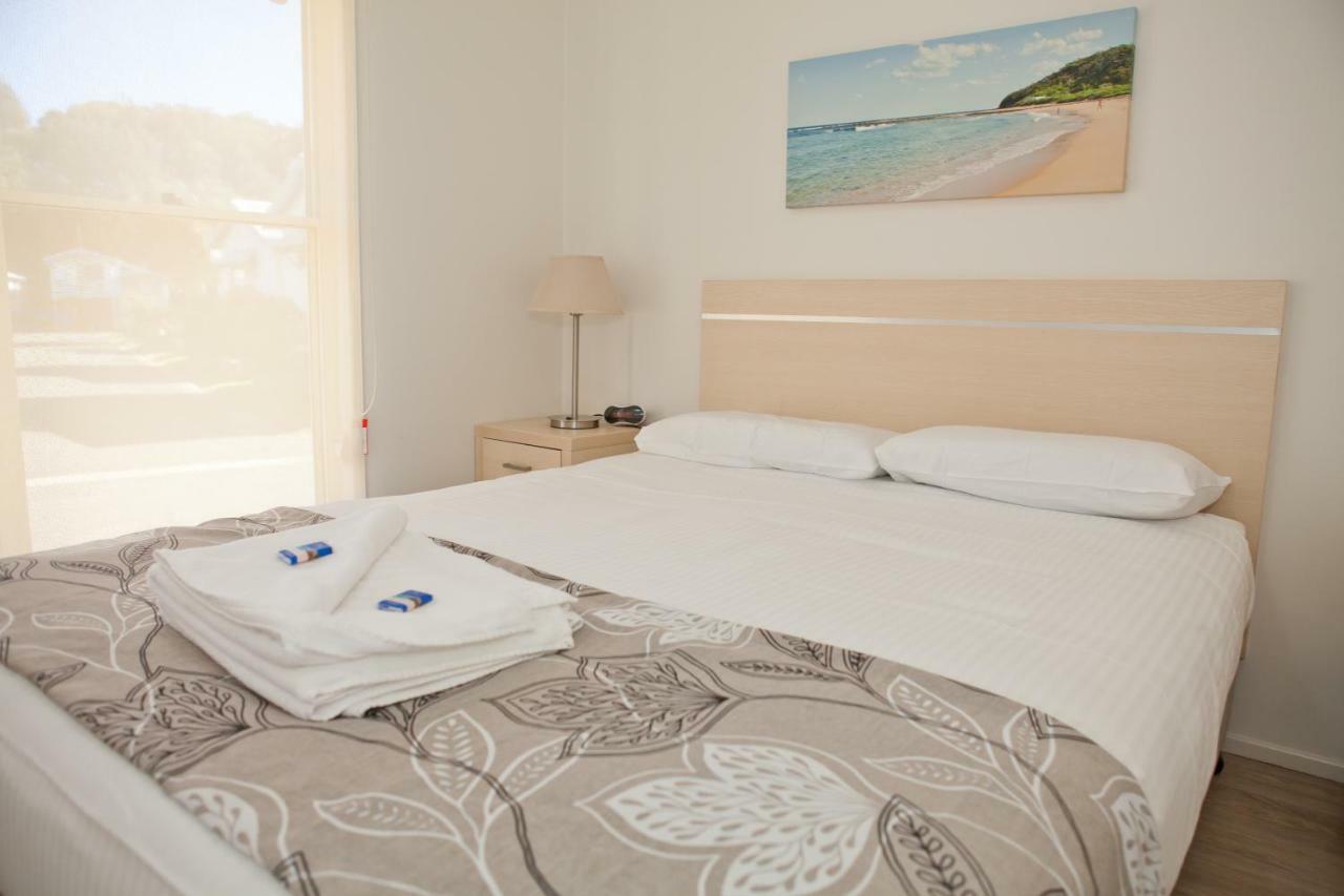Blue Lagoon Beach Resort Батеу-Бей Екстер'єр фото